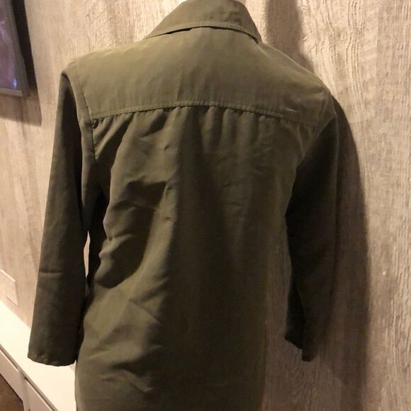 Silence & Noise Army Green Button Down Tunic Shirt - Picture 6 of 7